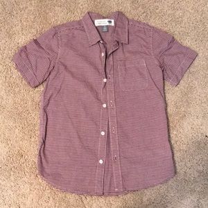 Maroon/White Old Navy Size 8 button down shirt